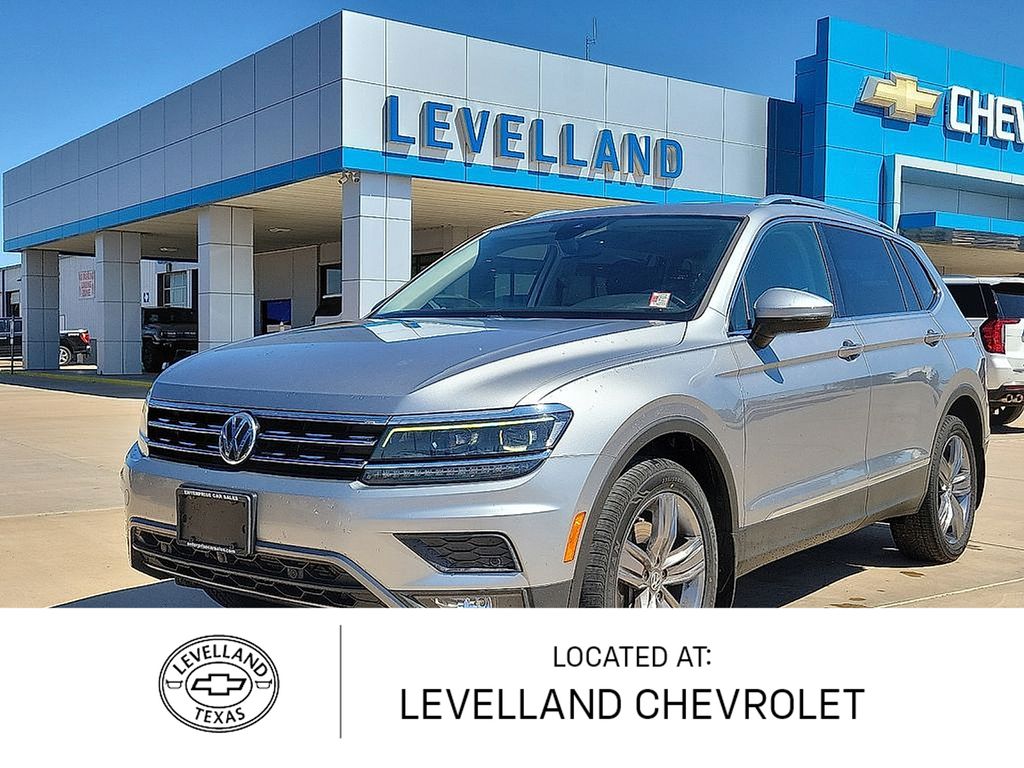 Silver Metallic 2019 Volkswagen Tiguan SUV / Crossover All-Wheel Drive 8-Speed Automatic