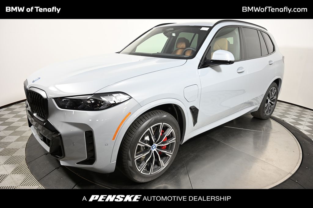 2025 BMW X5 xDrive50e -
                Tenafly, NJ