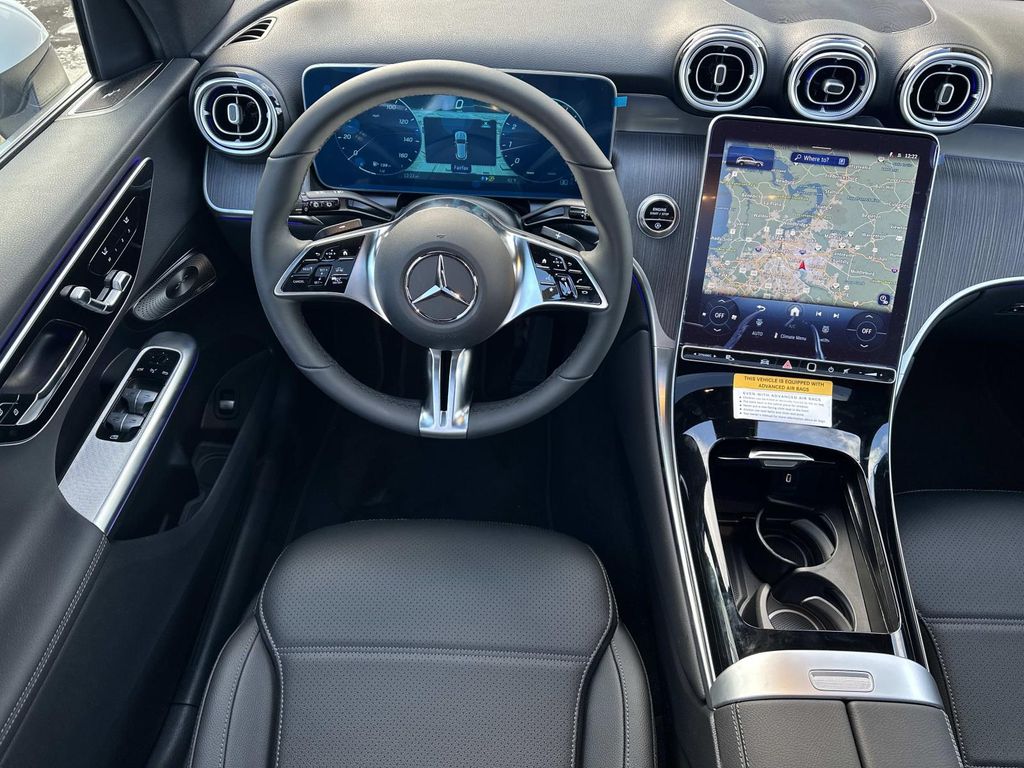 Thumbnail: 2026 Mercedes-Benz GLC - 8