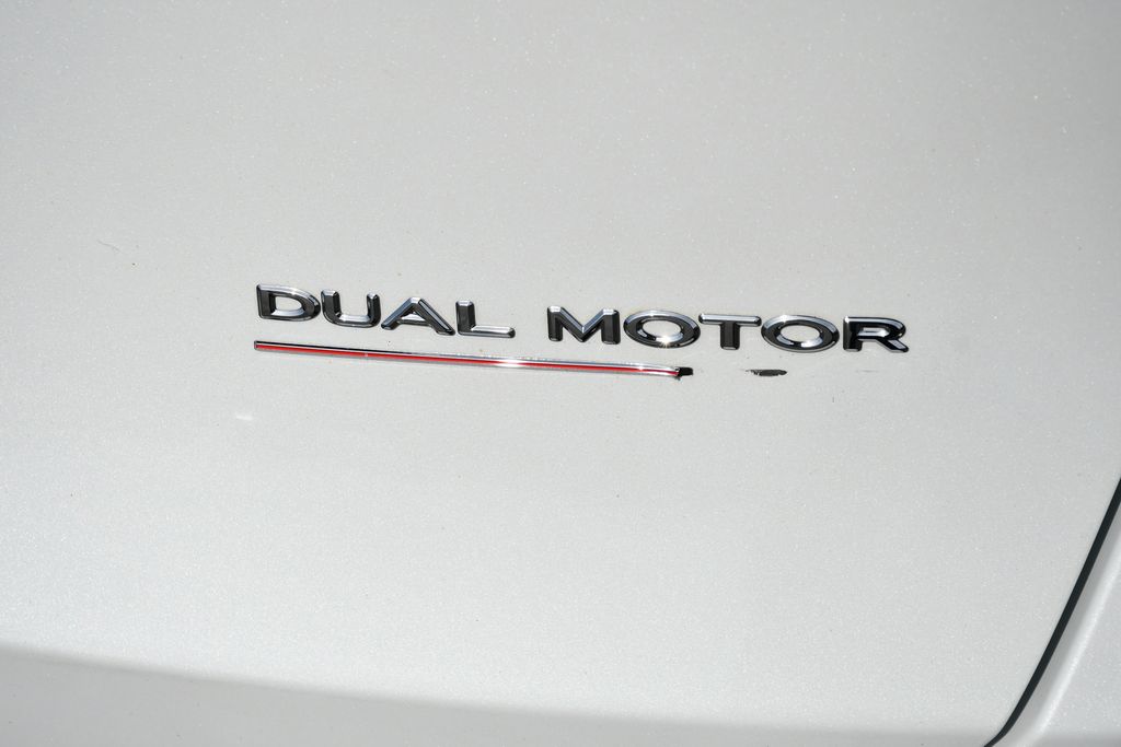 Thumbnail: 2023 Tesla Model Y - 13