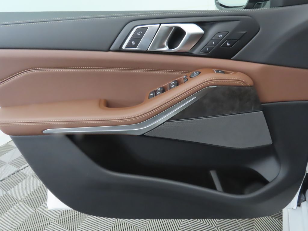 Thumbnail: 2026 BMW X5 - 25