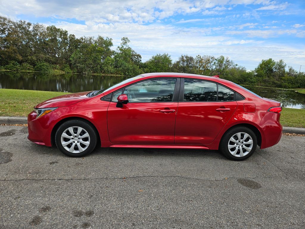 2020 Toyota Corolla LE 2