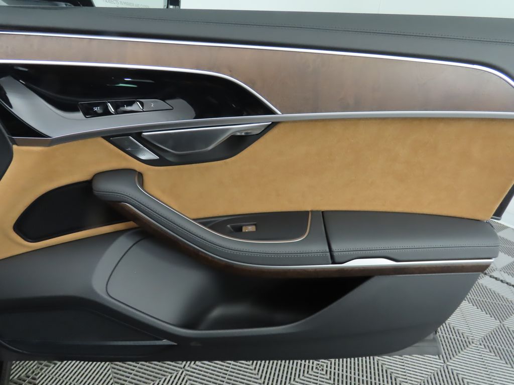 2025 Audi A8 L 27