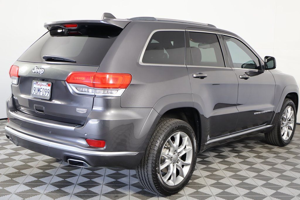 Thumbnail: 2015 Jeep Grand Cherokee - 4