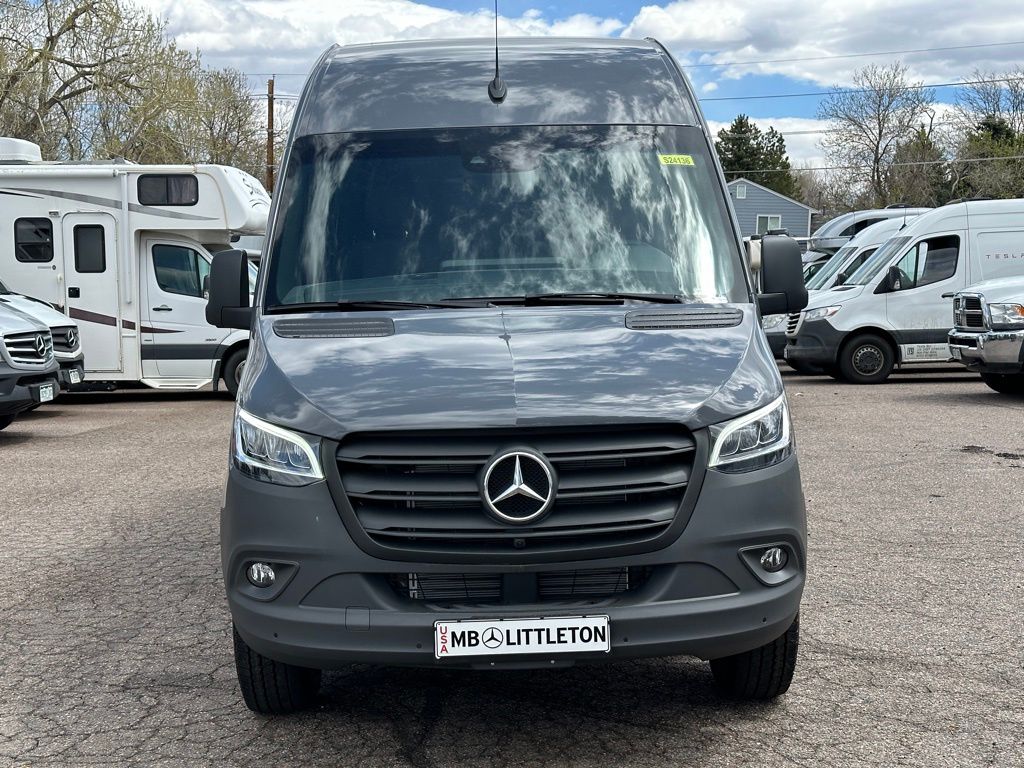 2024 Mercedes-Benz Sprinter 2500 Cargo 170 WB 7