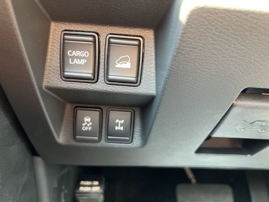 2025 Boulder Gray Pearl Nissan Frontier PRO-4X 4X4 Truck