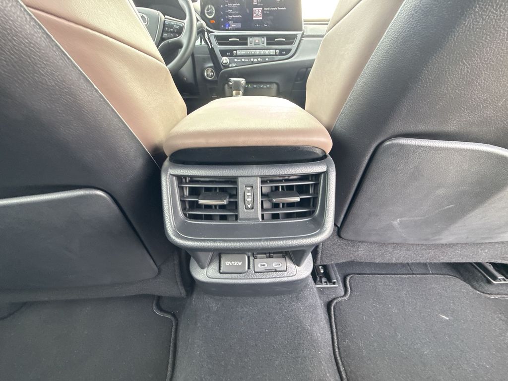 Thumbnail: 2025 Lexus ES - 18