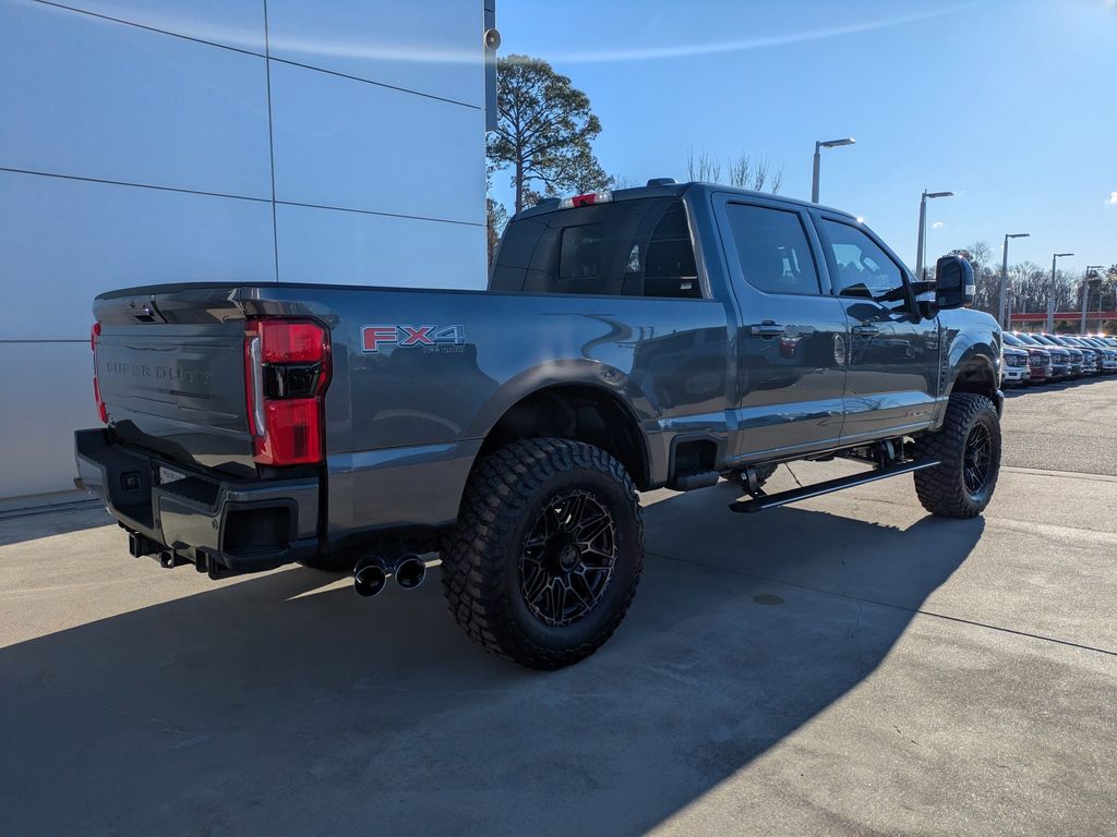 2026 Ford F-350 Super Duty Platinum