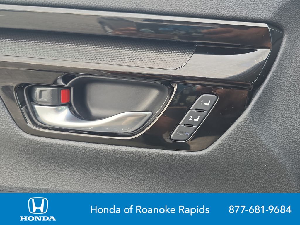 Used 2025 Honda CR-V SUV