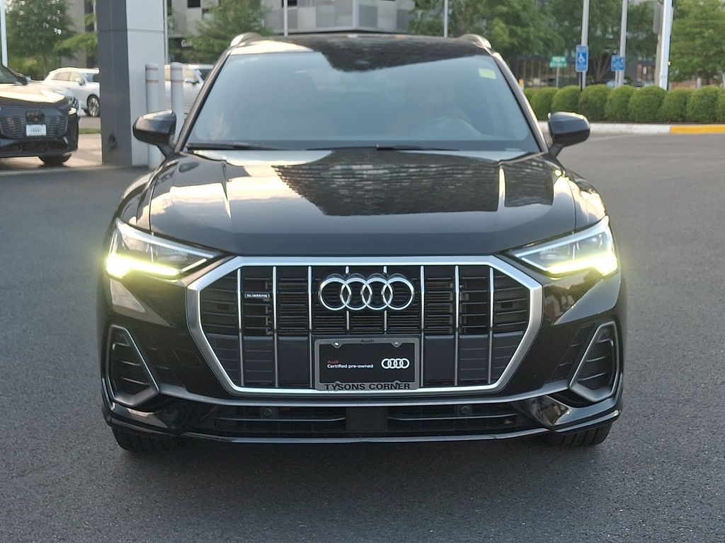 Thumbnail: 2023 Audi Q3 - 2