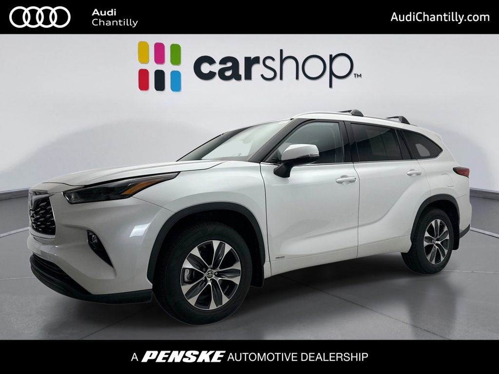 Thumbnail: 2022 Toyota Highlander - 1