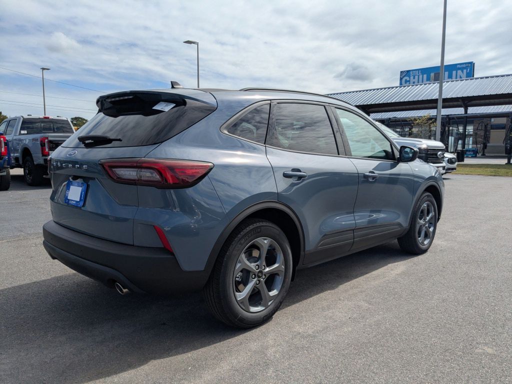 2026 Ford Escape ST-Line