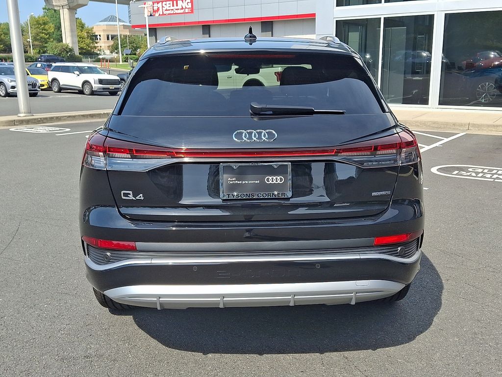 Thumbnail: 2023 Audi Q4 e-tron - 5