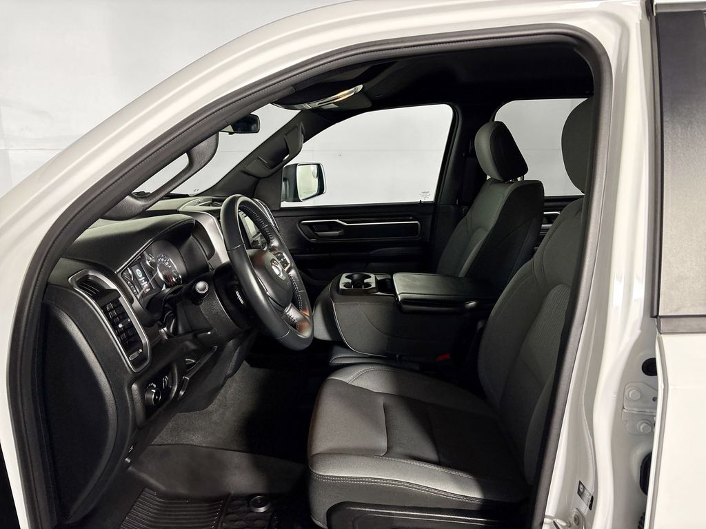 2024 Ram 1500 Big Horn/Lone Star