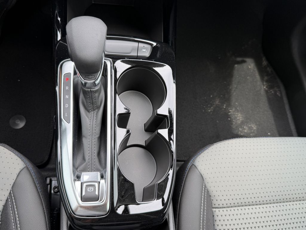 new 2026 Chevrolet Trax car, priced at $22,895