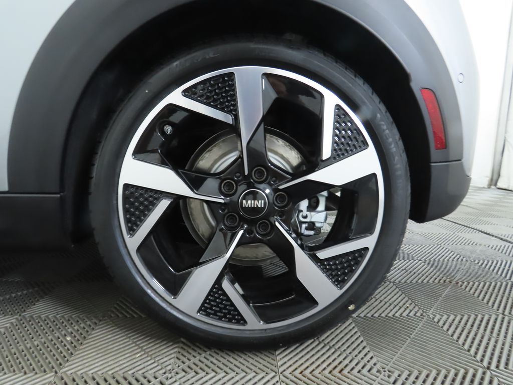 Thumbnail: 2025 MINI Cooper - 32