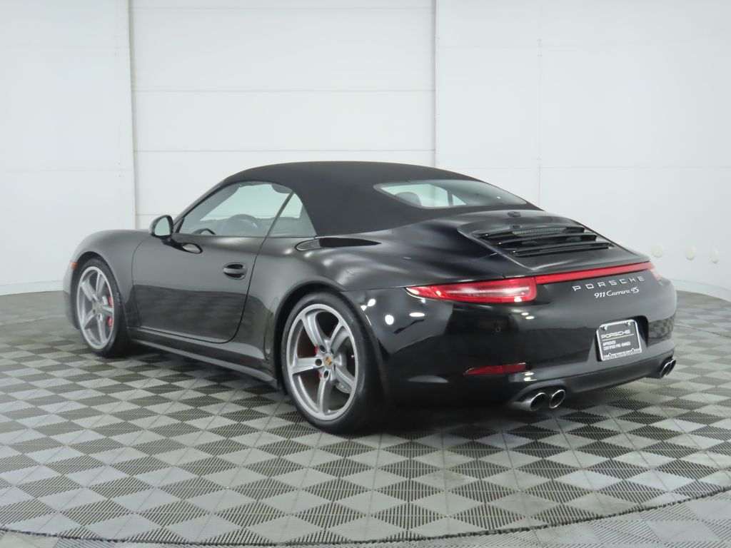 2014 Porsche 911 Carrera 4S 3