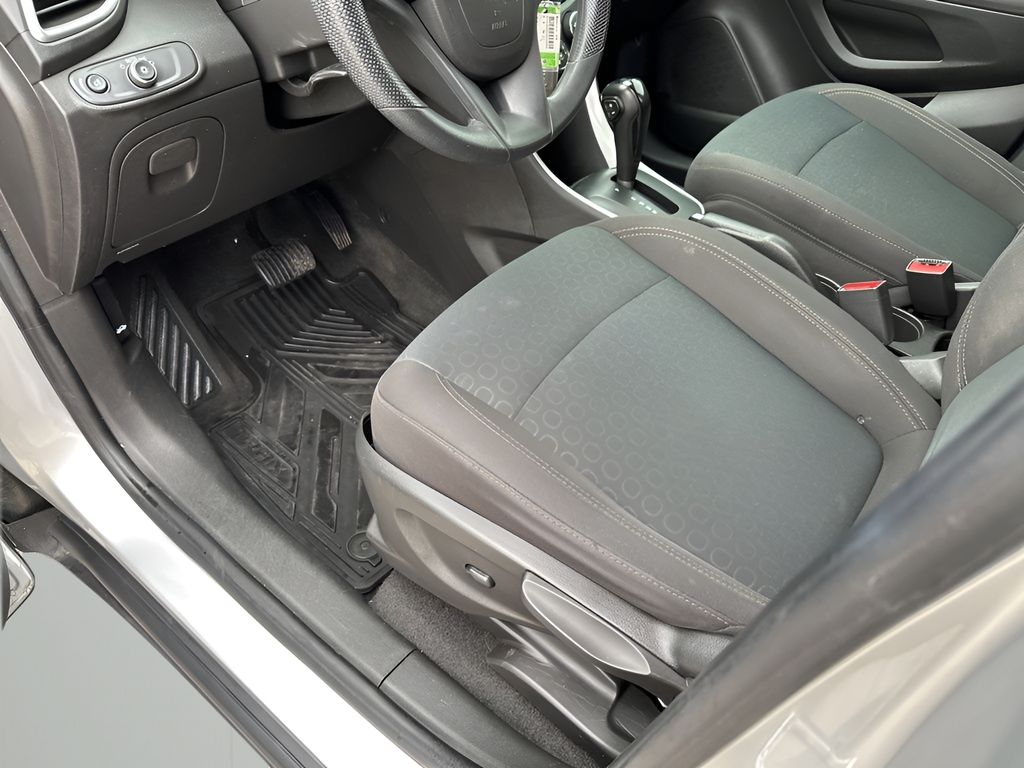 Used Car 2020 Chevrolet Trax  Ls For Sale Under $15,000 In Austin, Texas