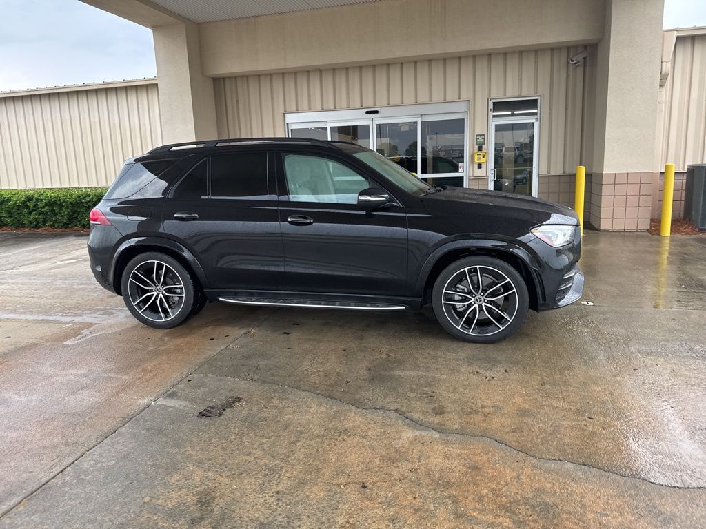 2021 Black Mercedes-Benz GLE GLE 450 AWD SUV