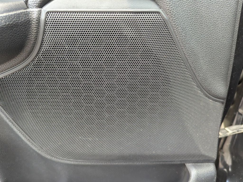 used 2017 Honda CR-V car, priced at $15,291