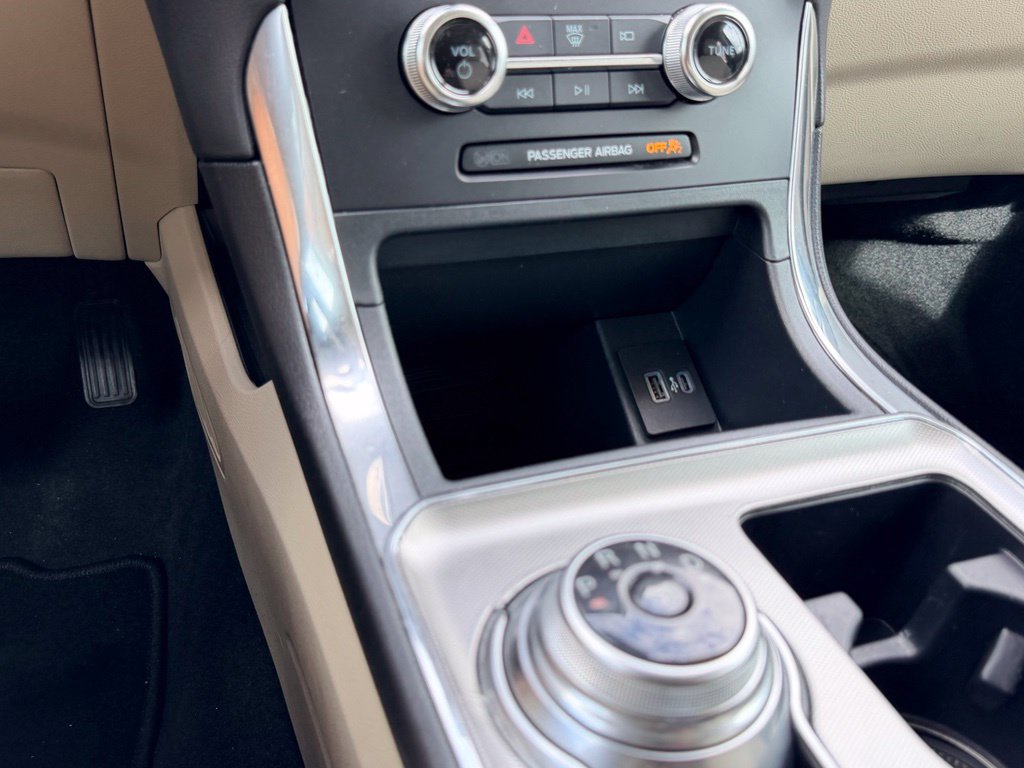 2024 Ford Edge Titanium Blue Metallic - Jim Hudson Acura - Image 27