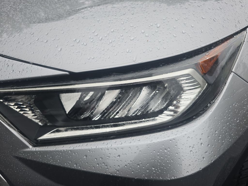 Used 2020 Toyota RAV4 SUV