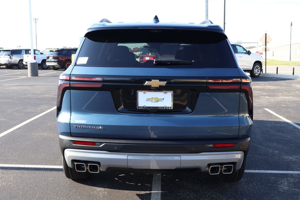 Thumbnail: 2026 Chevrolet Traverse - 6