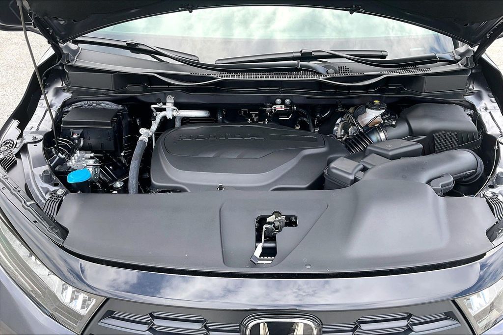 New 2026 Honda Odyssey Van