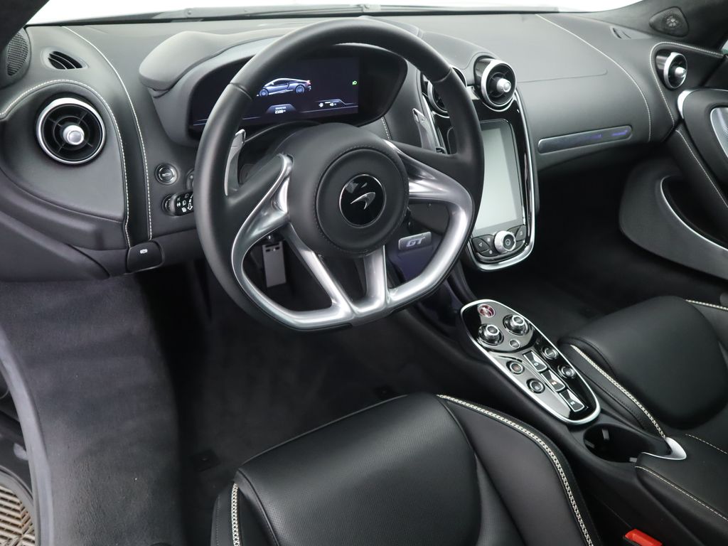 Thumbnail: 2023 Mclaren GT - 9