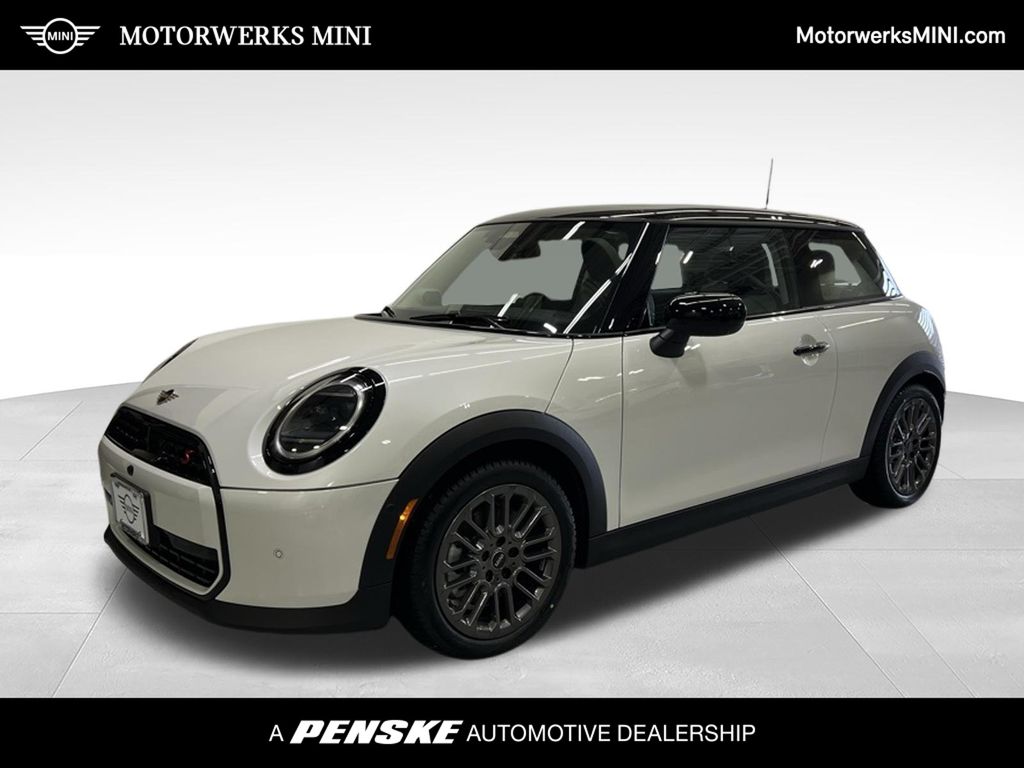 White Metallic 2025 MINI Cooper Hatchback 7-Speed Automatic