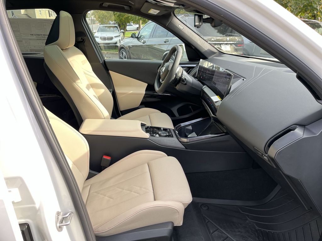 Thumbnail: 2026 BMW X3 - 25