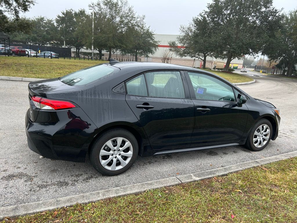 Thumbnail: 2023 Toyota Corolla - 5