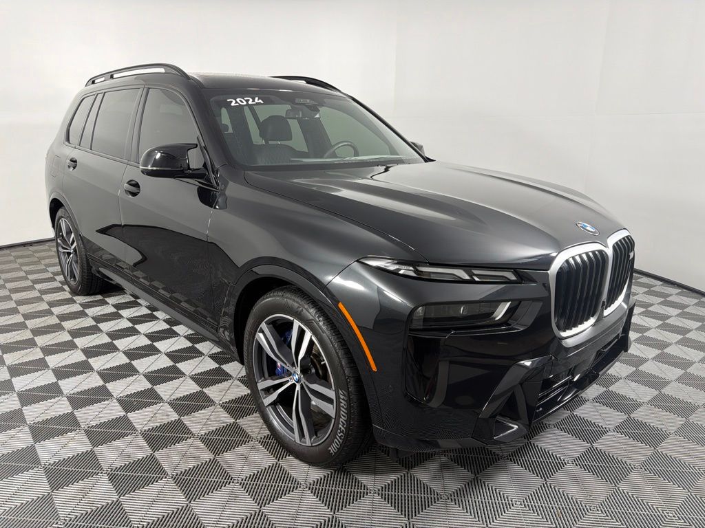 Thumbnail: 2024 BMW X7 - 3