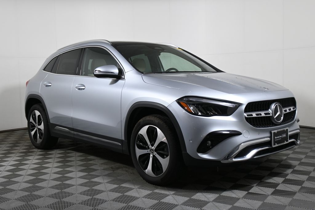 Thumbnail: 2026 Mercedes-Benz GLA - 8