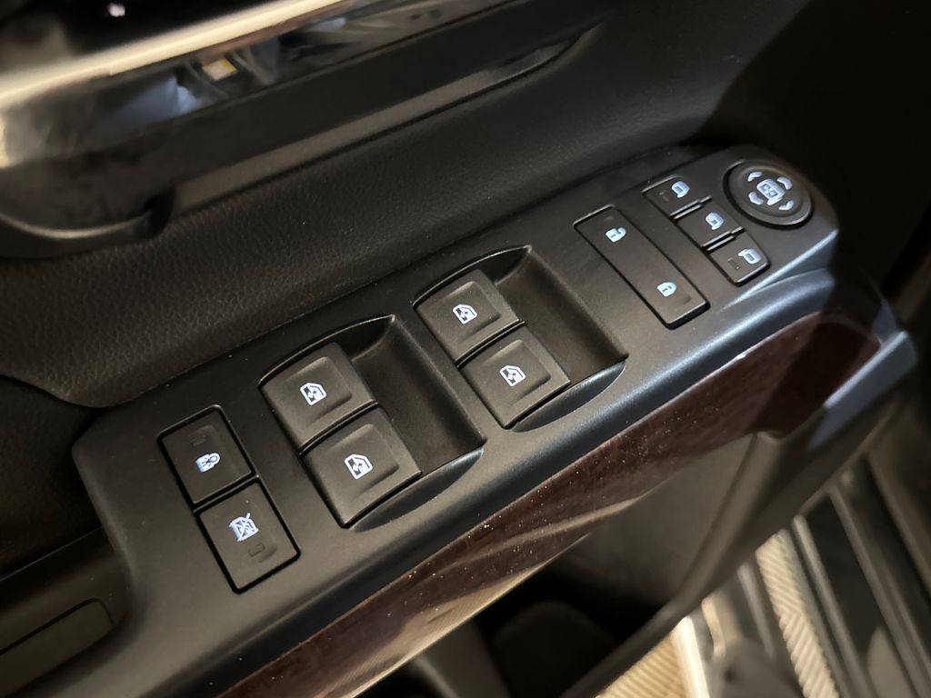Used 2019 Gray GMC SLT image 16