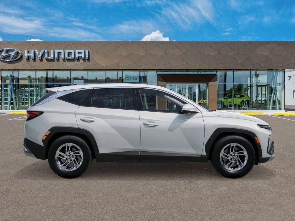 New 2026 White Hyundai SE image 7
