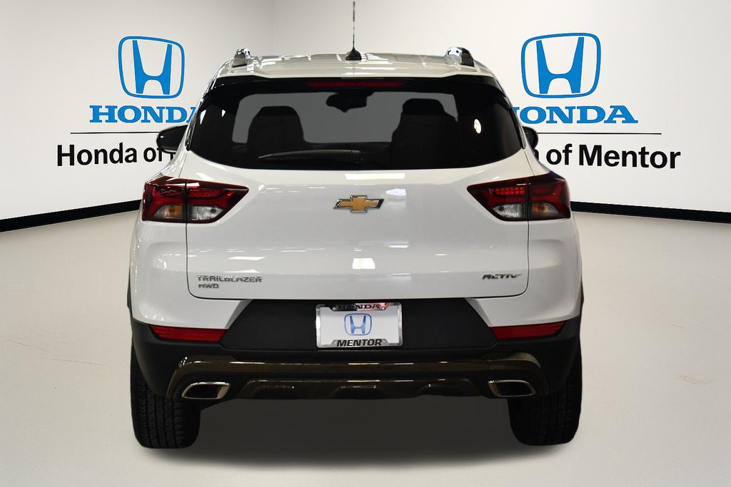 Thumbnail: 2023 Chevrolet TrailBlazer - 4