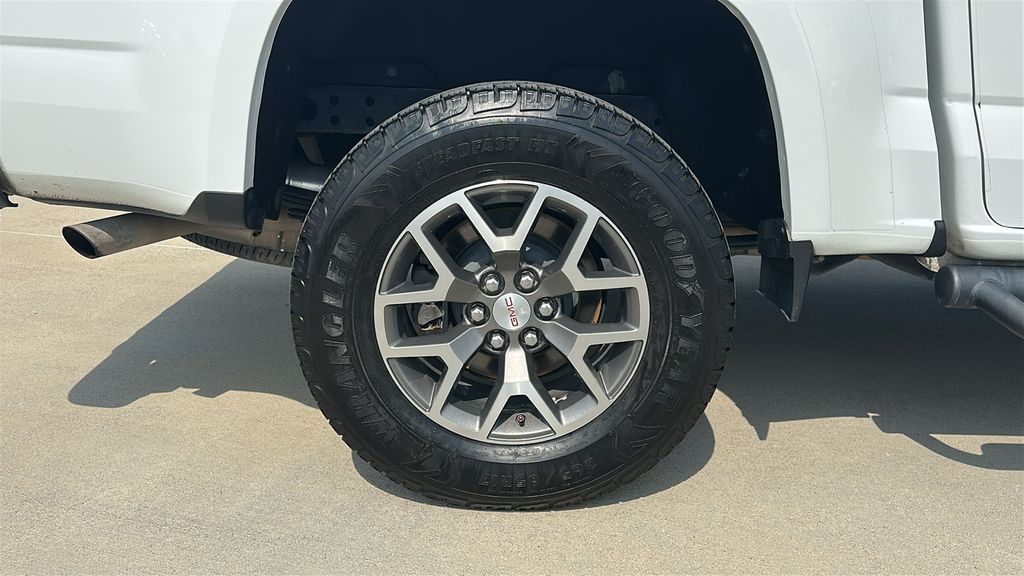 2021 GMC Canyon AT4 w/Leather White at AutoSavvy Houston Southwest