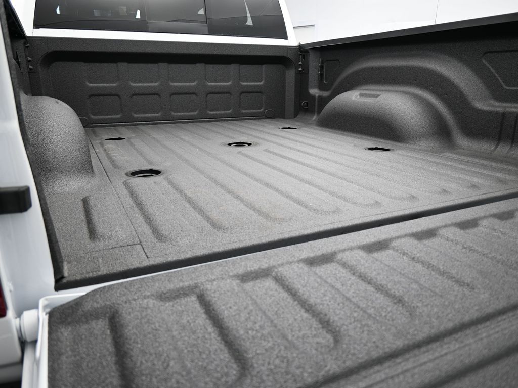 New 2026 Bright White Clearcoat Ram Laramie image 35