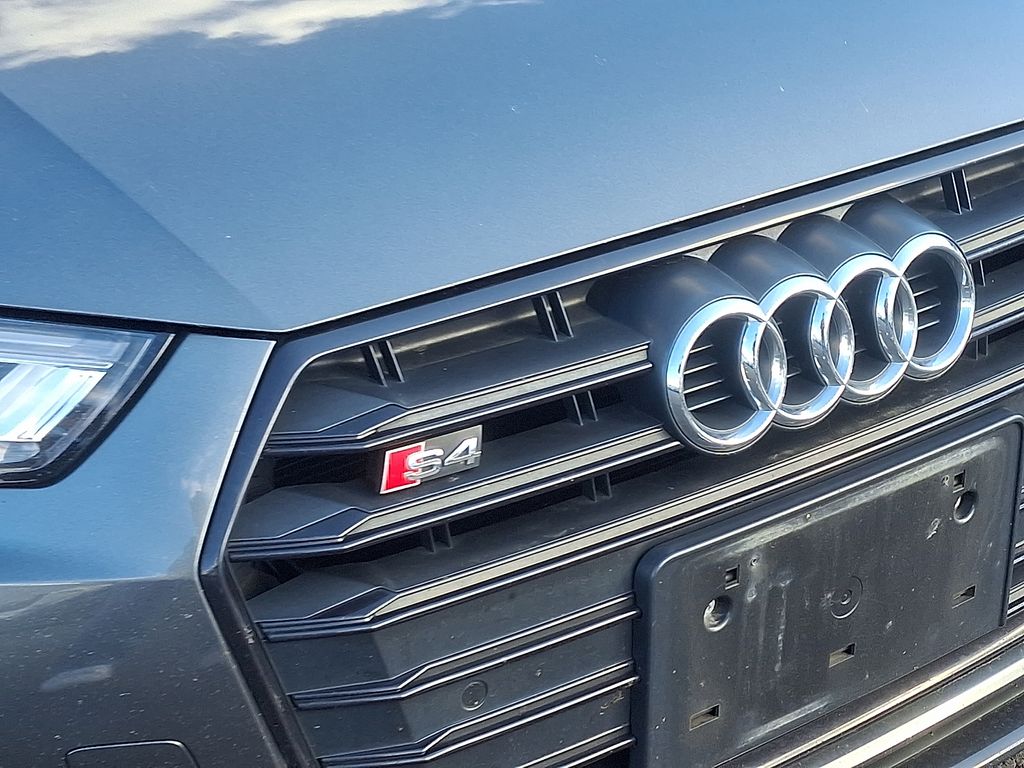 Thumbnail: 2019 Audi S4 - 4