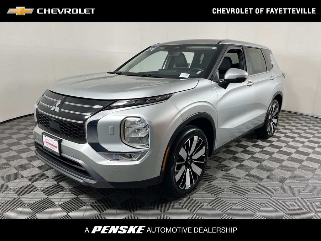 Thumbnail: 2025 Mitsubishi Outlander - 1