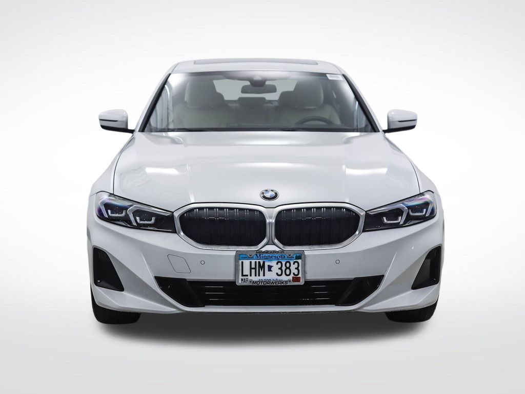 Thumbnail: 2023 BMW 3 Series - 8