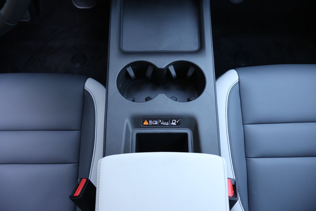 2025 Honda Prologue Touring 23