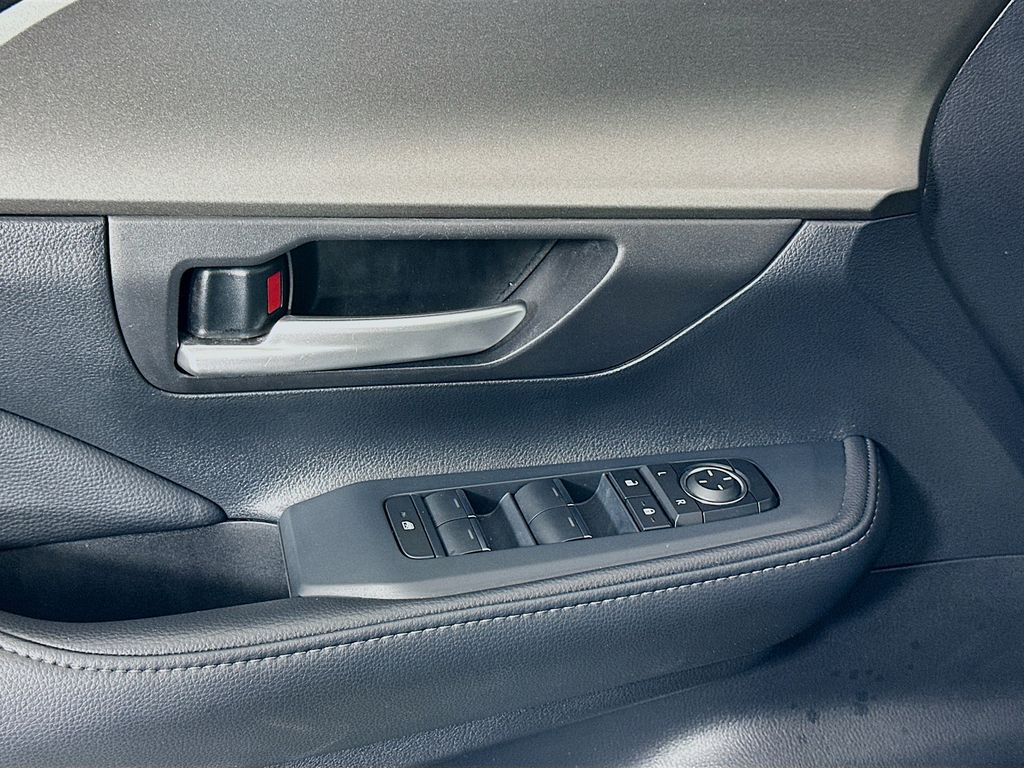 Thumbnail: 2025 Toyota Grand Highlander - 17