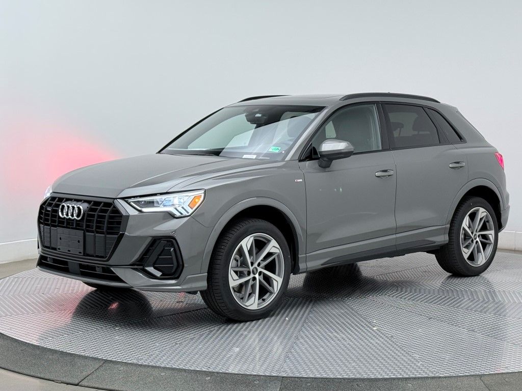 Thumbnail: 2025 Audi Q3 - 8