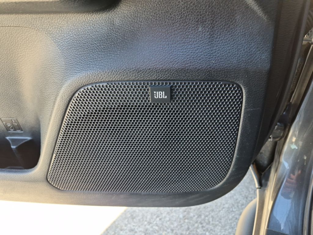 Used Car 2016 Toyota Tacoma  Trd Sport For Sale Under $30,000 In Austin, Texas