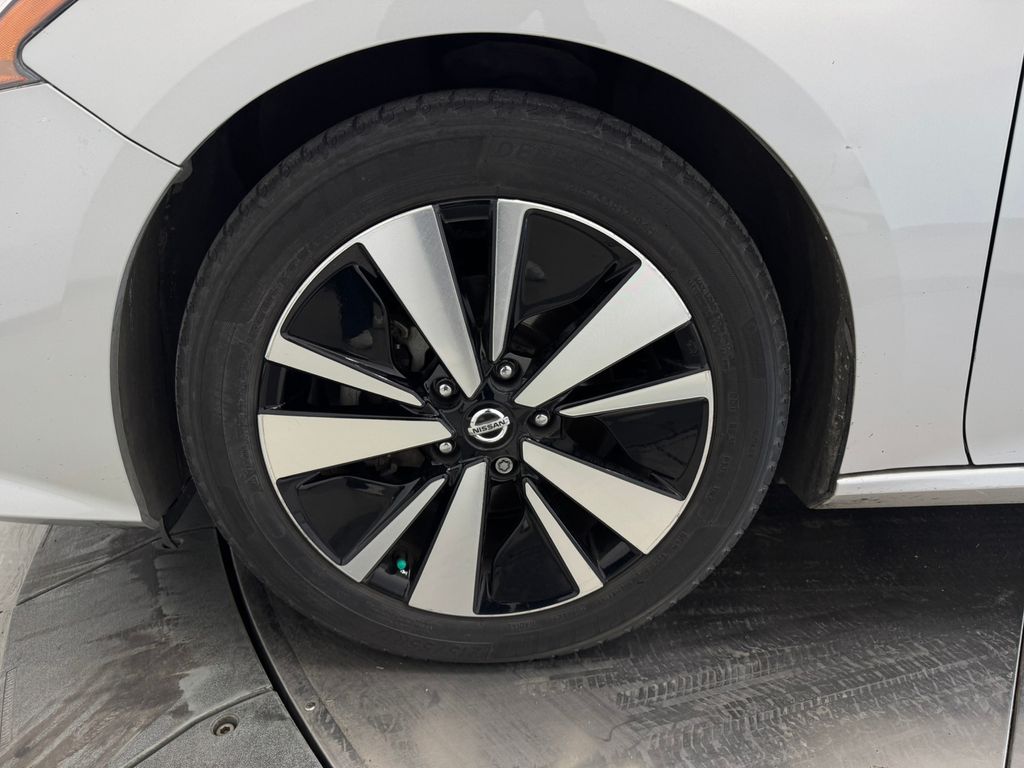Used Car 2022 Nissan Altima  2.5 Sv For Sale Under $20,000 In Austin, Texas