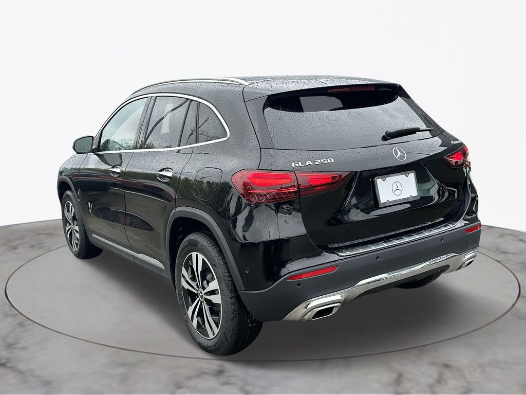 2025 Mercedes-Benz GLA 250 4MATIC 4