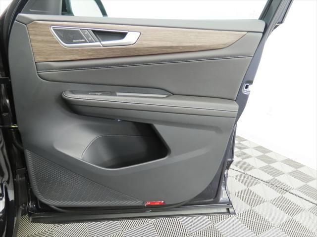 Thumbnail: 2026 Volkswagen Atlas - 25