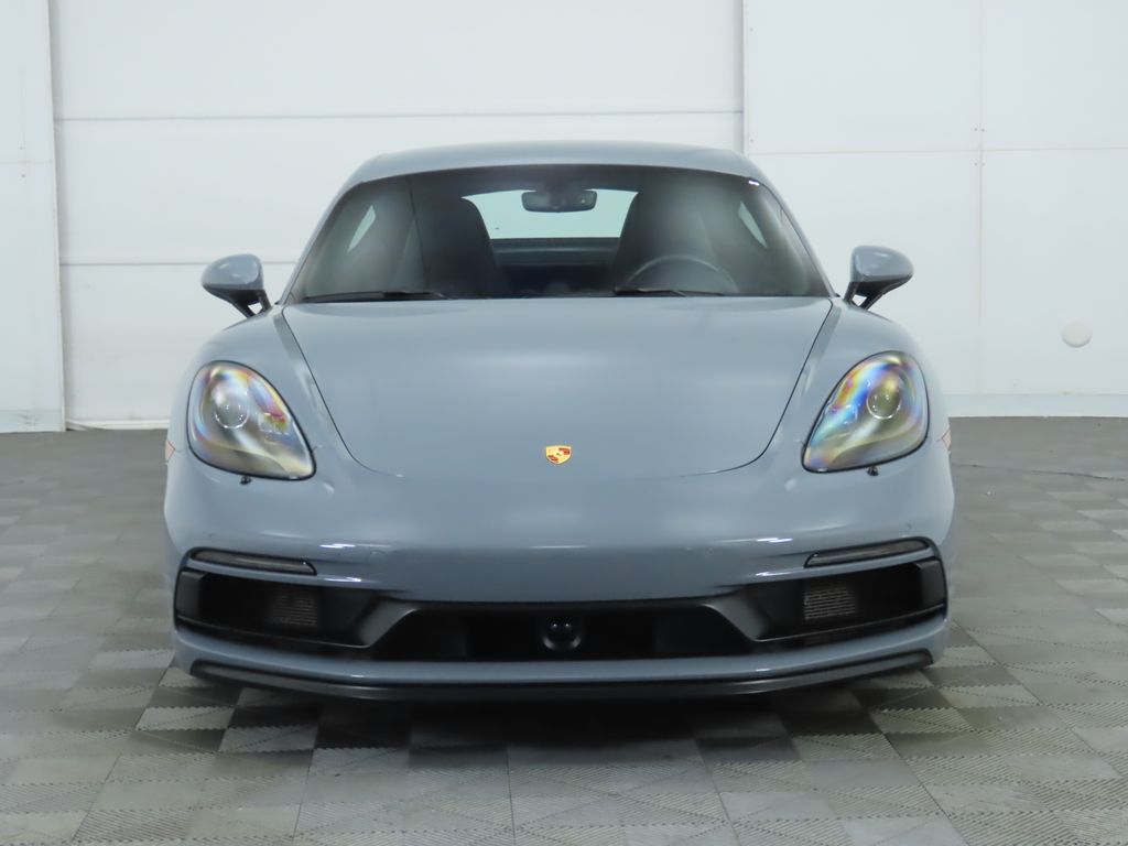 2024 Porsche 718 Cayman GTS 2